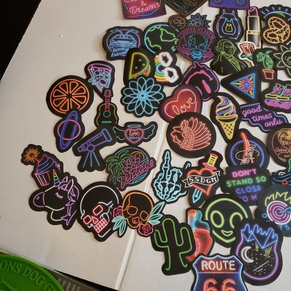 Neon sign style stickers 100 - Picture 9 of 11